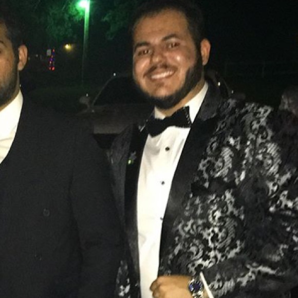 Meet your Posher, Justin - Picture 4 of 4